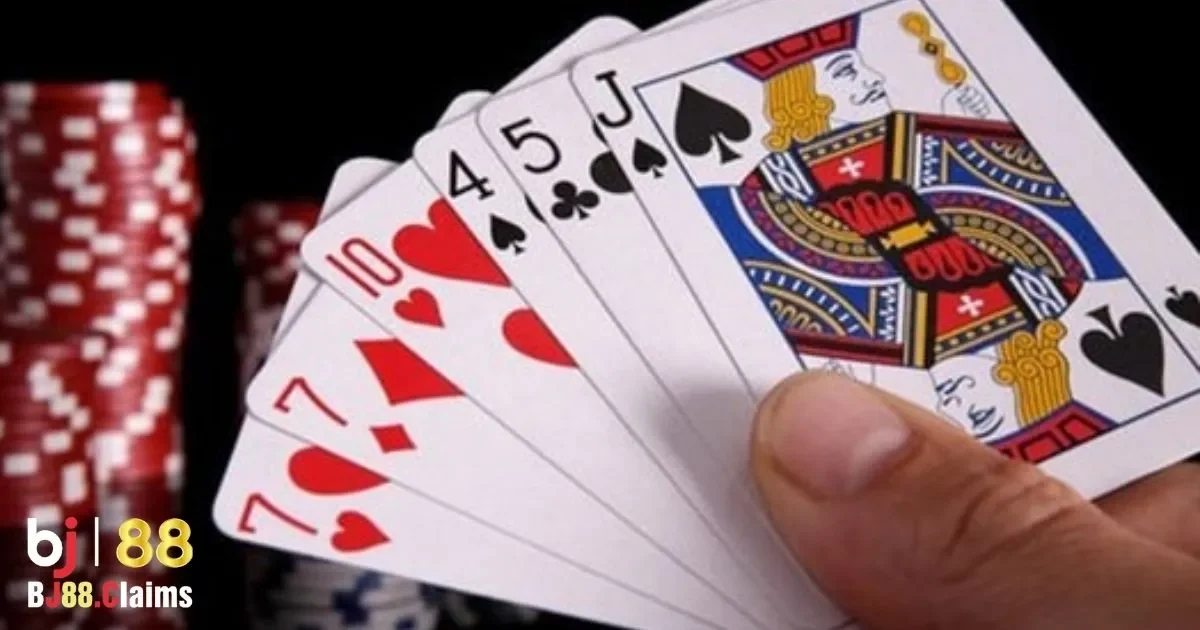 C&aacute;c quy tắc v&agrave; c&aacute;ch đặt cược trong b&agrave;i Li&ecirc;ng online